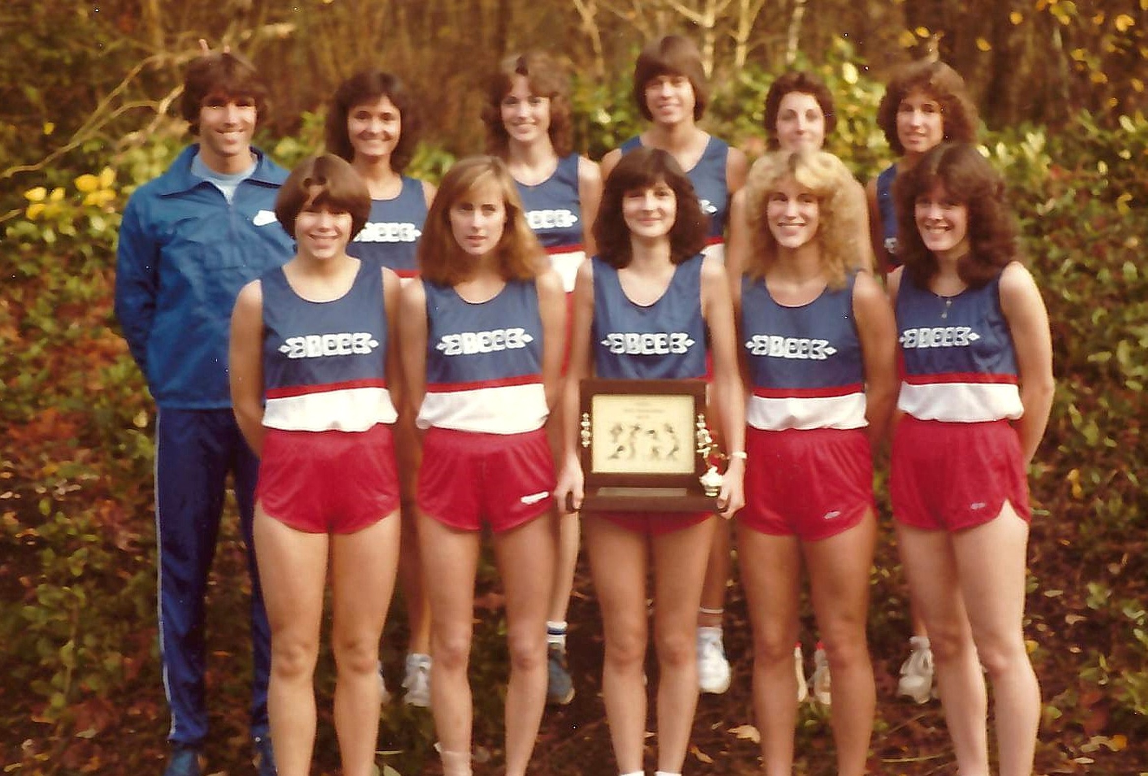 1981 Bellevue College Women's Cross Country team photo